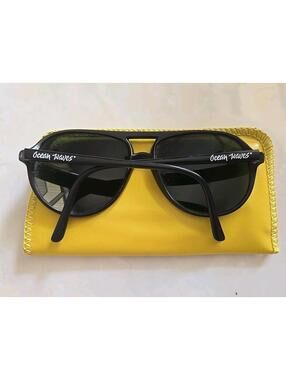 Ocean Waves World’s Best Sunglasses Tarpon Japan Black